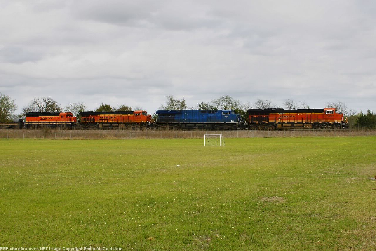 BNSF 3837, GECX 2040, BNSF 8125, 3177